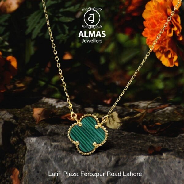 Locket Set Design 006